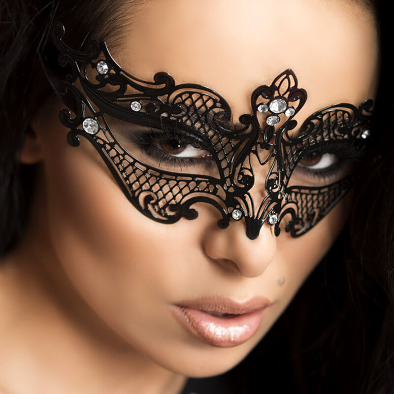 CHILIROSE - Mascarilla Negra CR 3755
